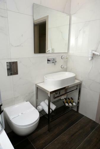 Bed & Breakfast Alexandar Central Apartments