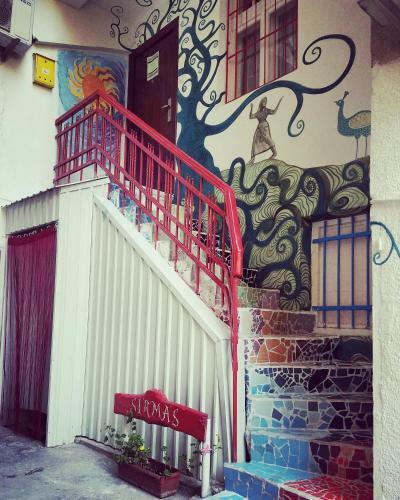 Apartamento Sirma's Studio - Artsy Home In The Very Center