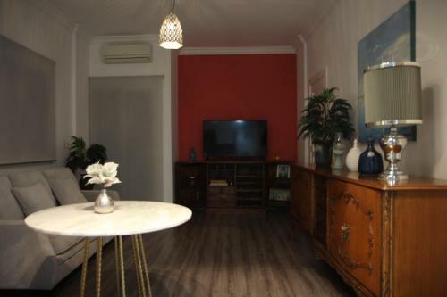 Apartamento Big Luxurious 2-bedroom Apt Jounieh