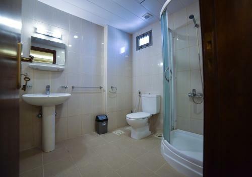 Hotel Al Jawhara Suites