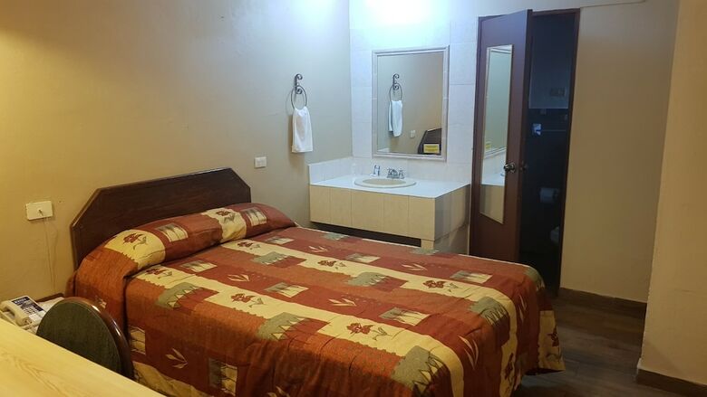 Hotel Suites Kino