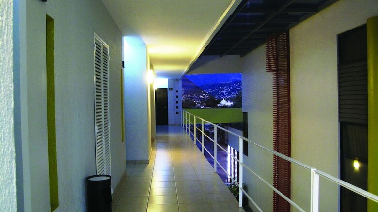 Rs Suites Hotel