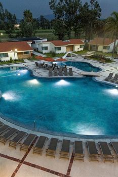 Luna Aqua Villas