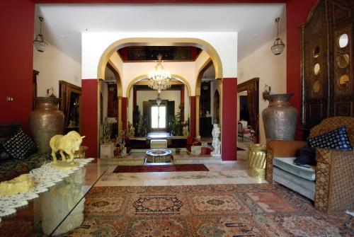Chateau Des Oliviers Boutique Hotel