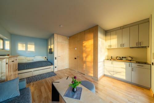 Hostal Lau?u Akmens