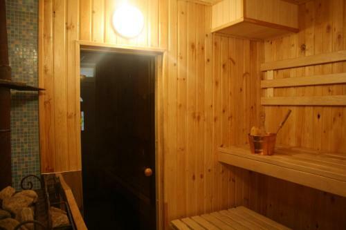 Hostal Guest House Kalnu P?poli