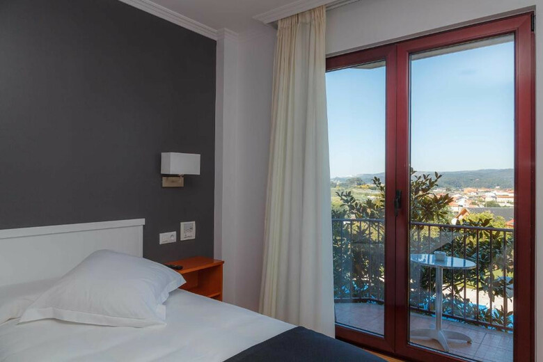 Hotel Lombi�a