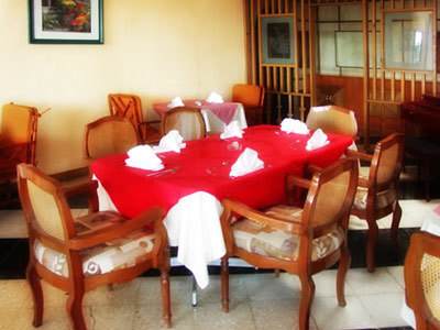 La Fuente Hotel & Suites