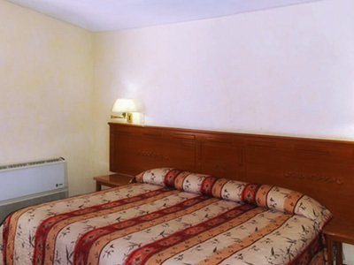 La Fuente Hotel & Suites