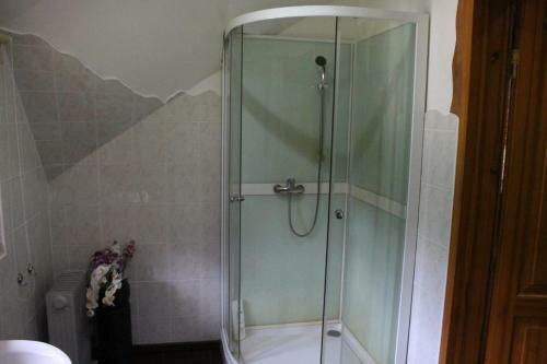 Hostal Viesu Nams Bar?i