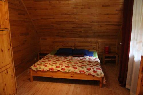 Hostal Viesu Nams Bar?i