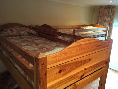 Posada Stren?i Guesthouse
