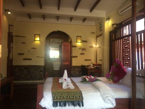 Hostal Chaluenxay Villa