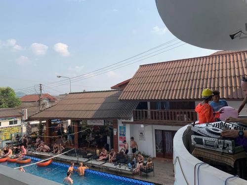 Nana Backpackers Hostel
