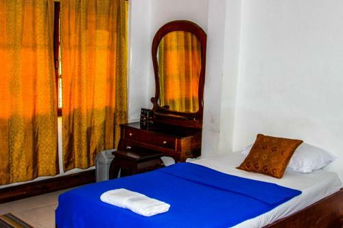 Albergue Croissant D'or Guestroom By Avalon B&B