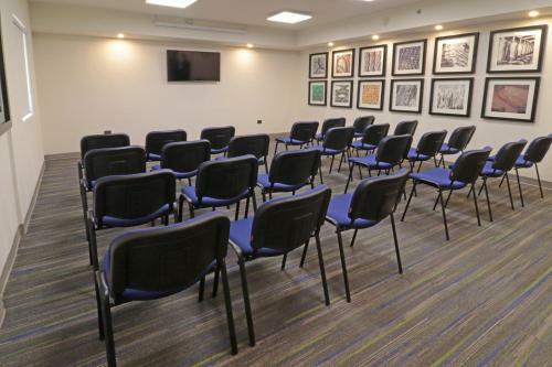 Holiday Inn Express Piedras Negras