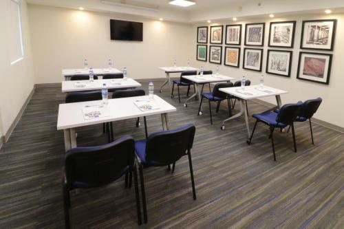 Holiday Inn Express Piedras Negras