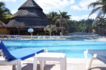 Villa Reef Yucat�n All Inclusive & Convention Center