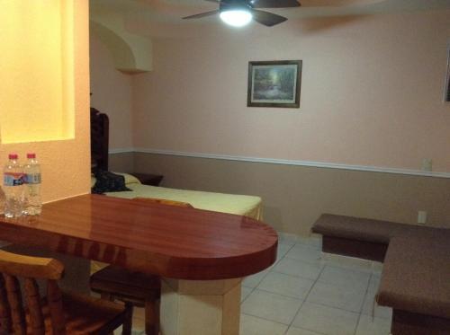 Hotel Casa Blanca