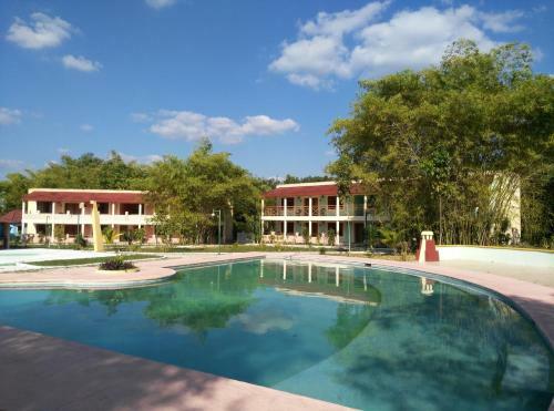 Hotel Debliz Xpujil