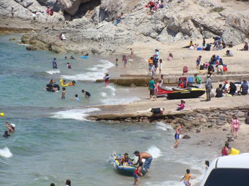 Eco Bay Hotel