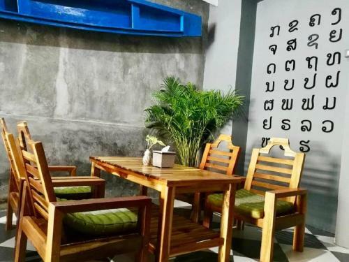 Albergue Lao Huk Bed And Cafe