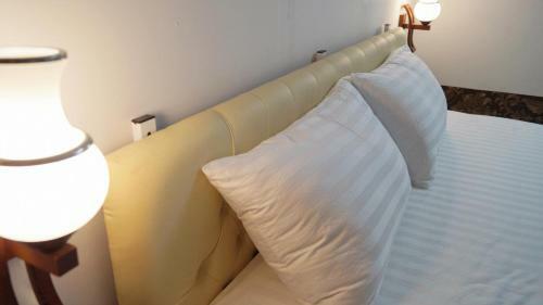 Green Box Capsule Hostel & Hotel