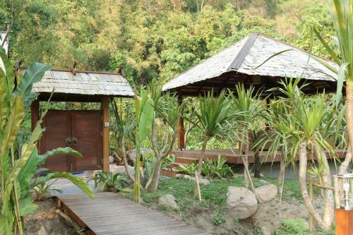 Hotel Namkat Yorla Pa Resort