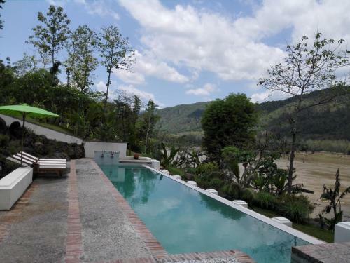 The Crystal Garden Villas