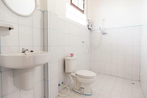 Hostal Zuela Guesthouse