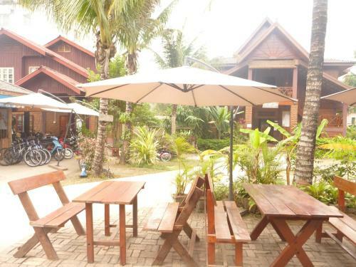 Hostal Zuela Guesthouse
