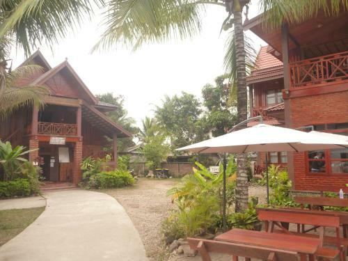 Hostal Zuela Guesthouse