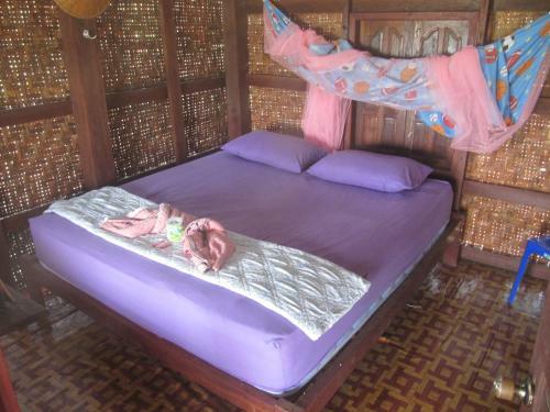 Albergue Don Som Riverside Guesthouse