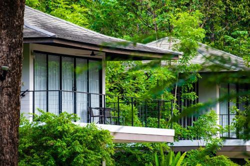 Hotel The River Resort