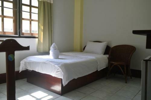 Gate Way Hostel