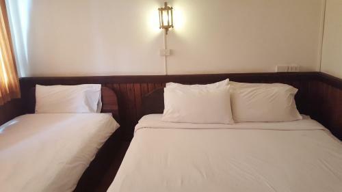 Hotel Riverside Huayxay