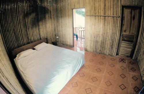 Hotel Chomdoy Bungalow & Restaurant