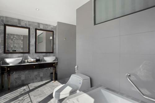 Le Thatluang D'or Boutique Hotel
