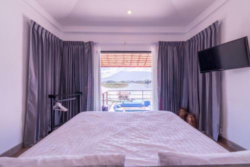 Hotel The Sanctuary Nam Ngum Beach Resort