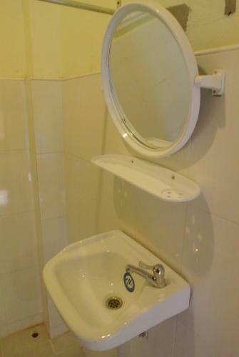 Hostal Nongsak Guesthouse