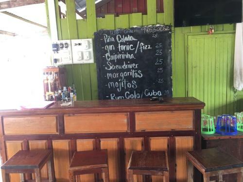 Hostal Green Buffalo G.h And Bar