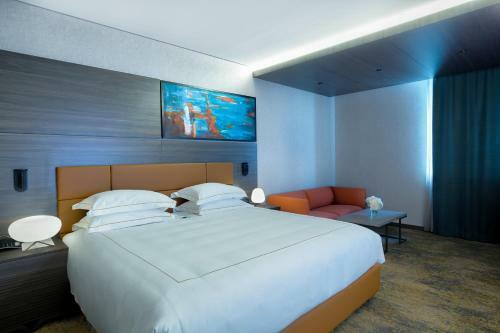 Emerald Hotel