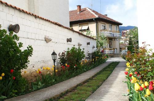 Sarac Hostel