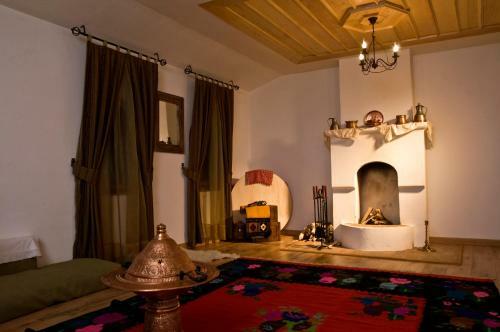 Hotel �arshia E Jupave
