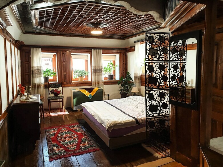Hostal Kulla Dula Guesthouse