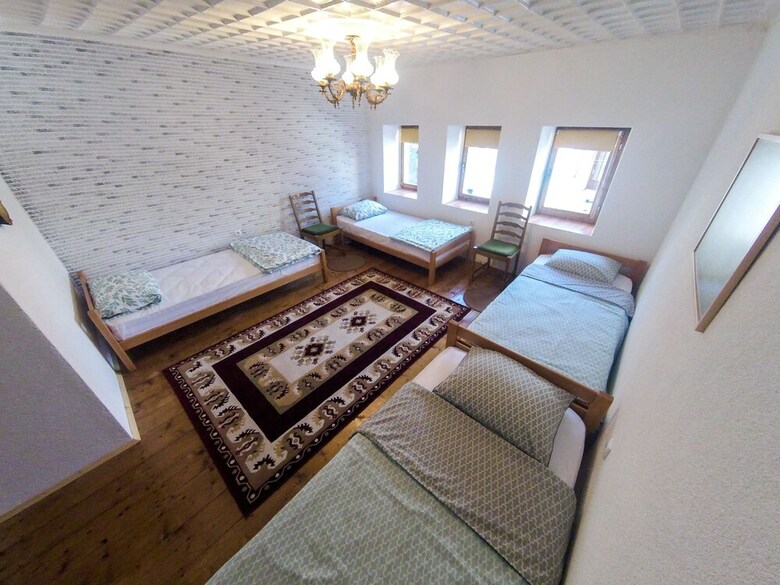 Hostal Kulla Dula Guesthouse