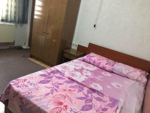 Hostal Bujtina (pension) Oltas