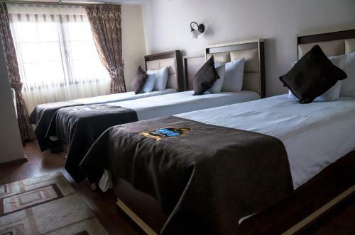 Abi Hotel