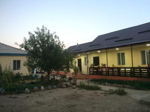 Hostal Guest House Mira
