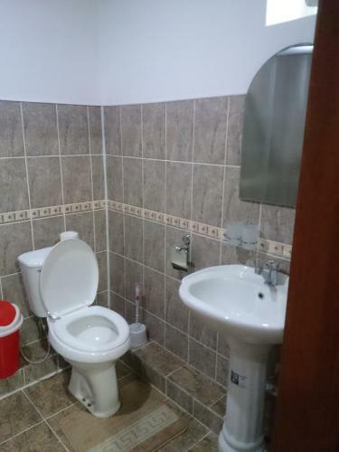Hostal Guest House Voyage Osh